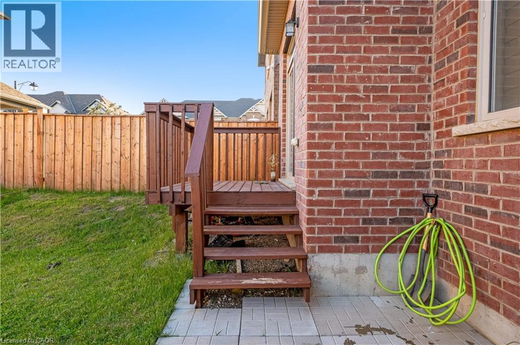 106 Haldimand Street Property Photo 41