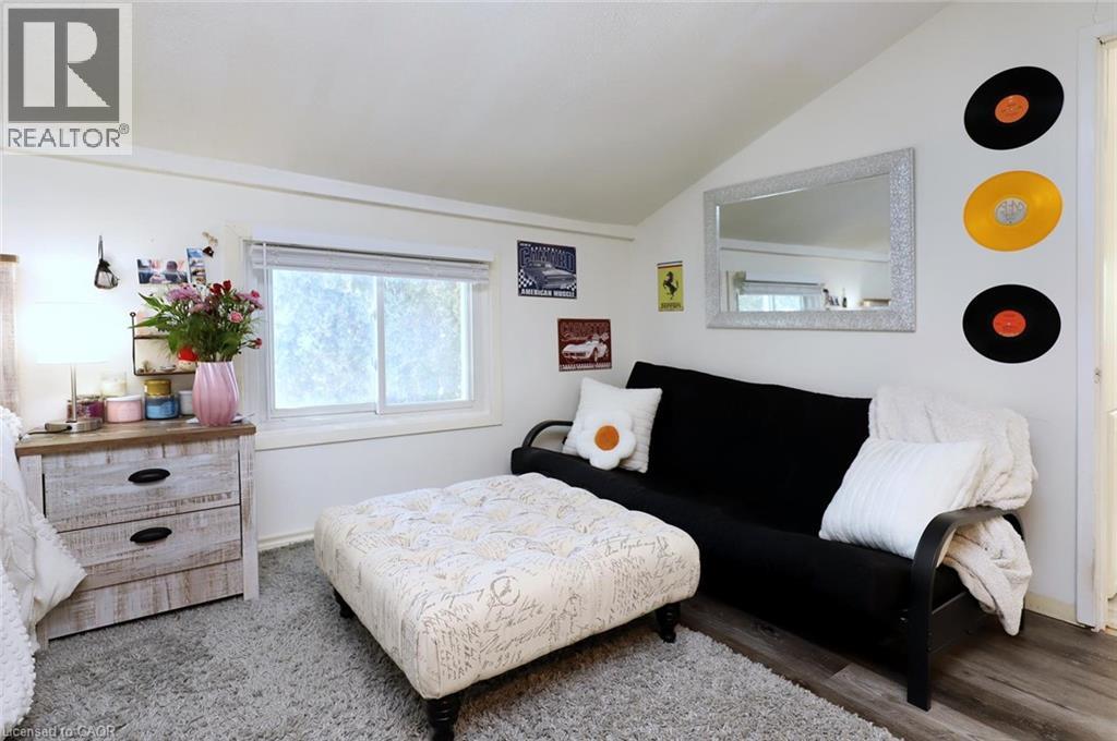 1 John Avenue Property Photo 32