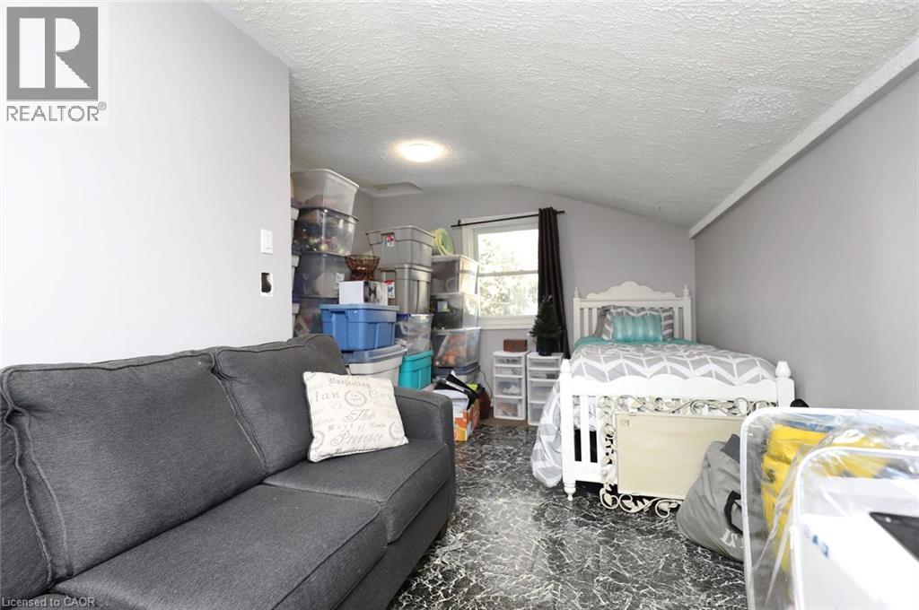 1 John Avenue Property Photo 39