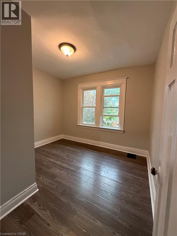 21 Gage Avenue S Unit# 2 Property Photo 7