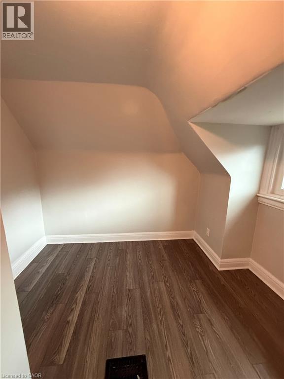 21 Gage Avenue S Unit# 2 Property Photo 11