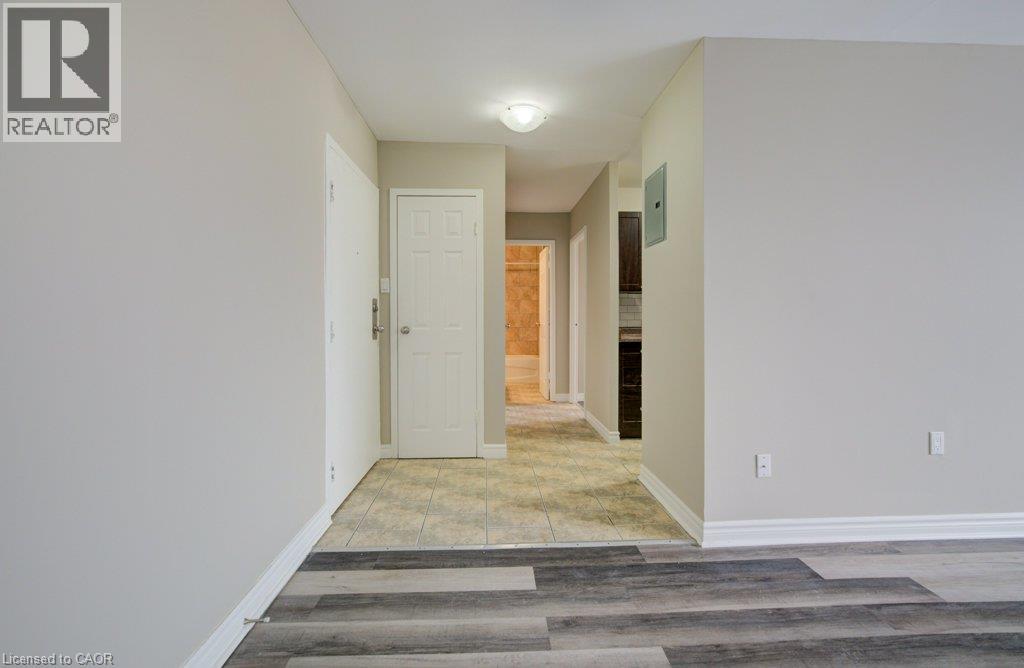 390 Admiral Drive Unit# 306 Property Photo 5