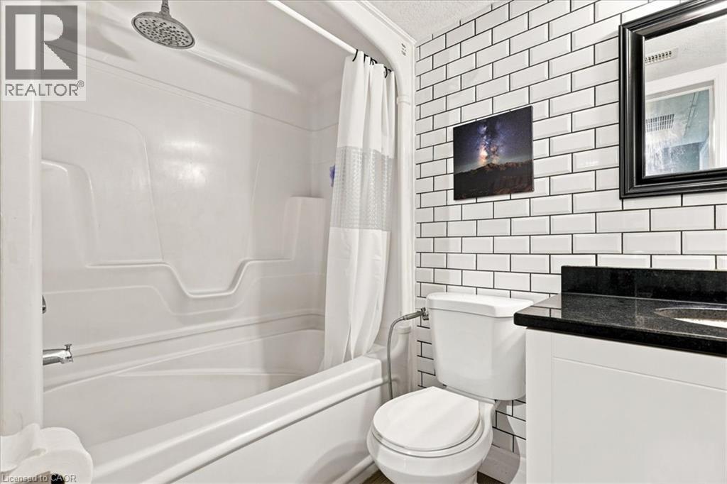 1522 King Street E Unit# 403 Property Photo 16