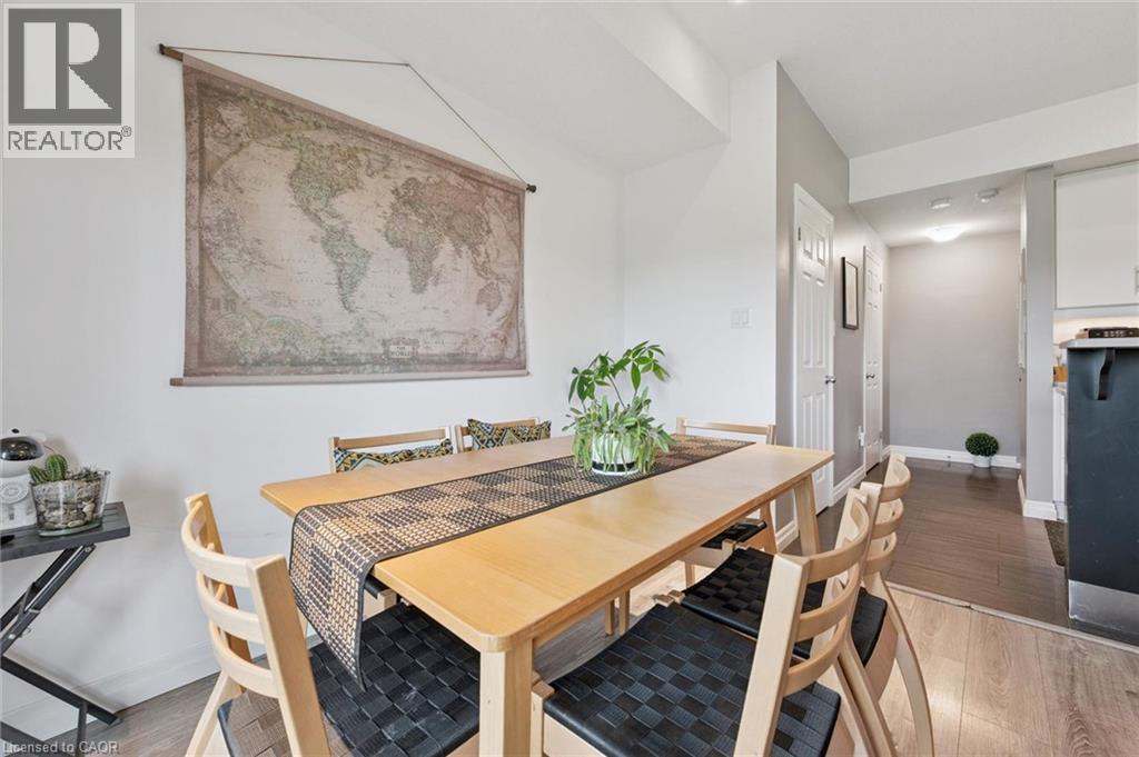70 Willowrun Drive Unit# #c8 Property Photo 13