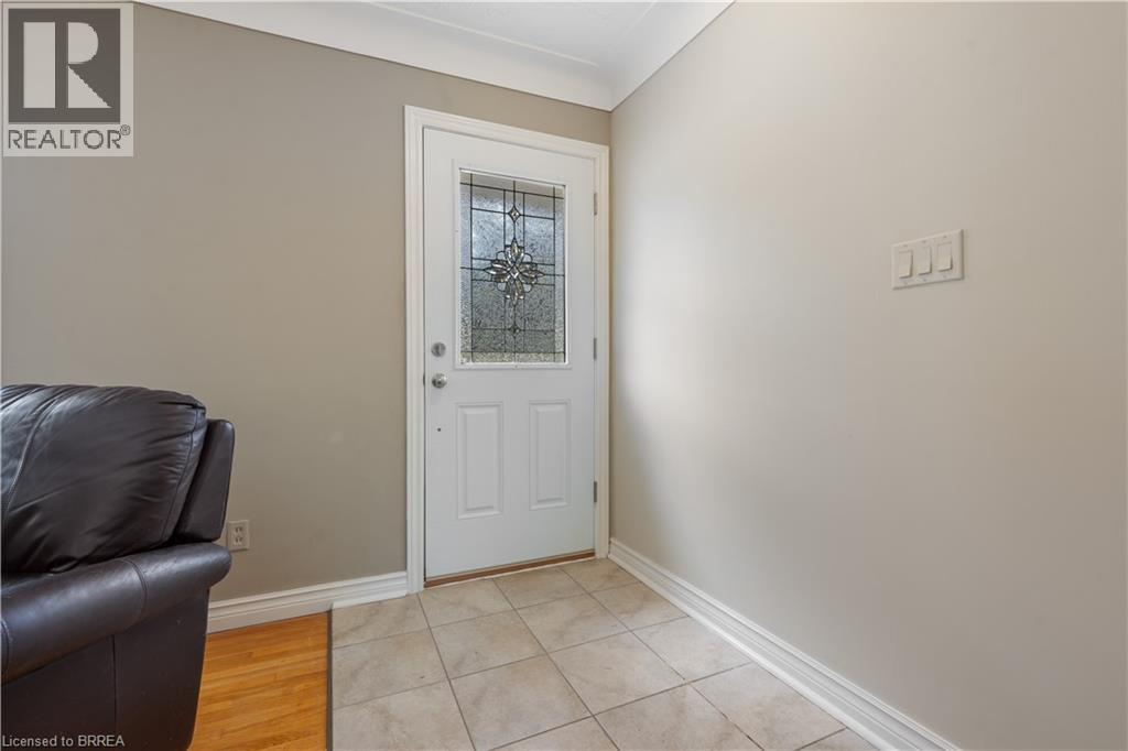 25 Wayne Drive Property Photo 9