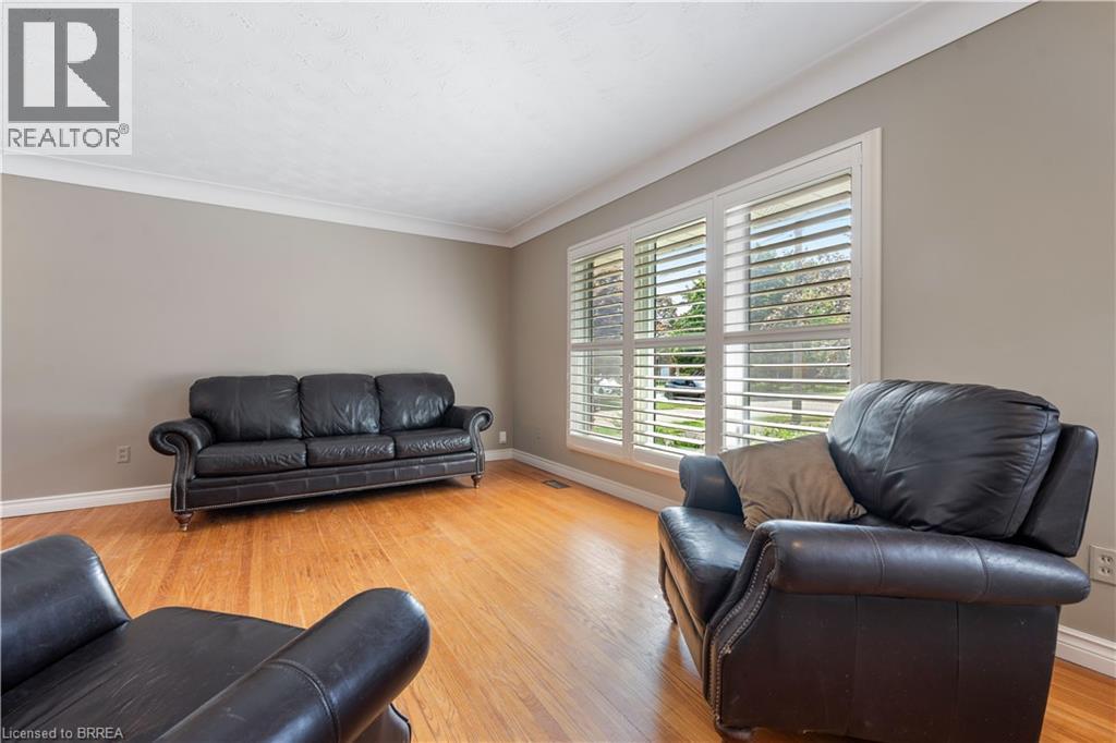 25 Wayne Drive Property Photo 10
