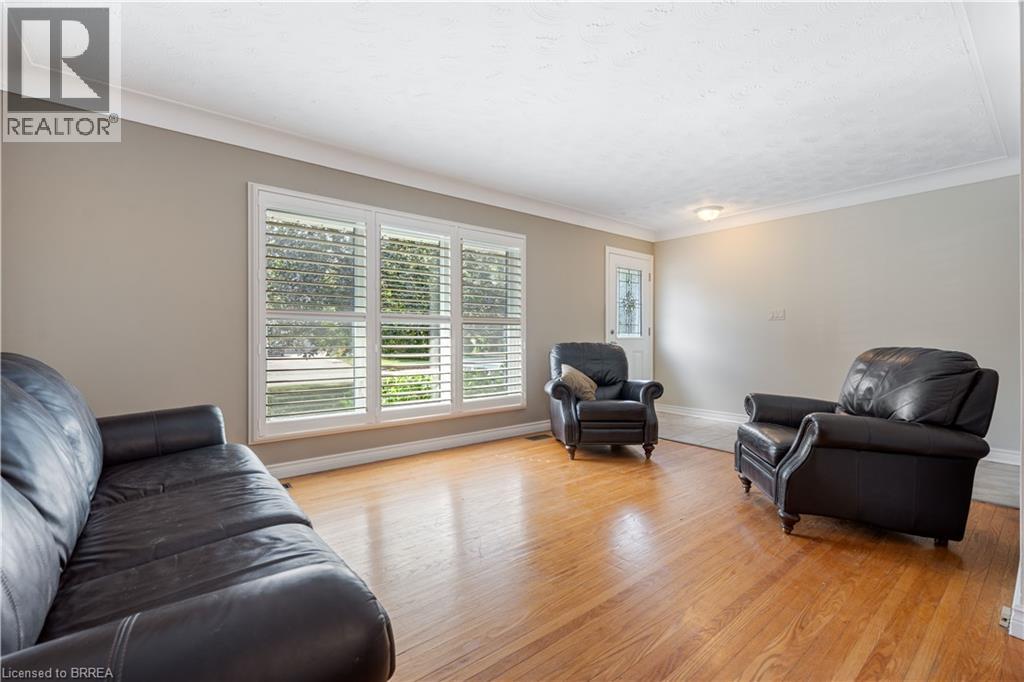 25 Wayne Drive Property Photo 11