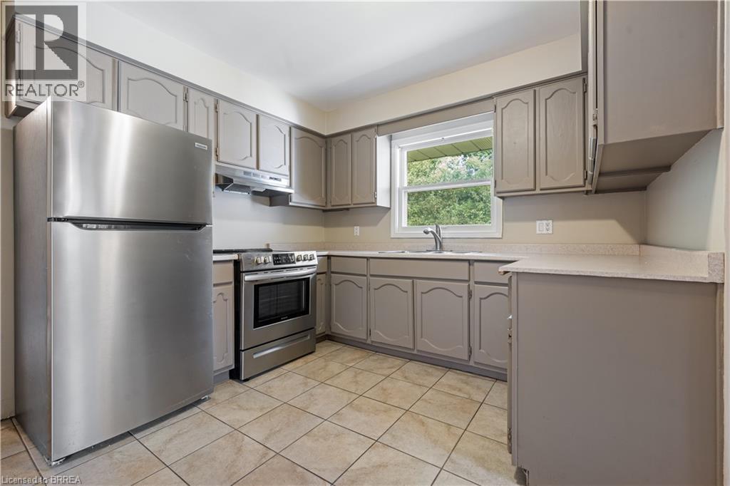 25 Wayne Drive Property Photo 15