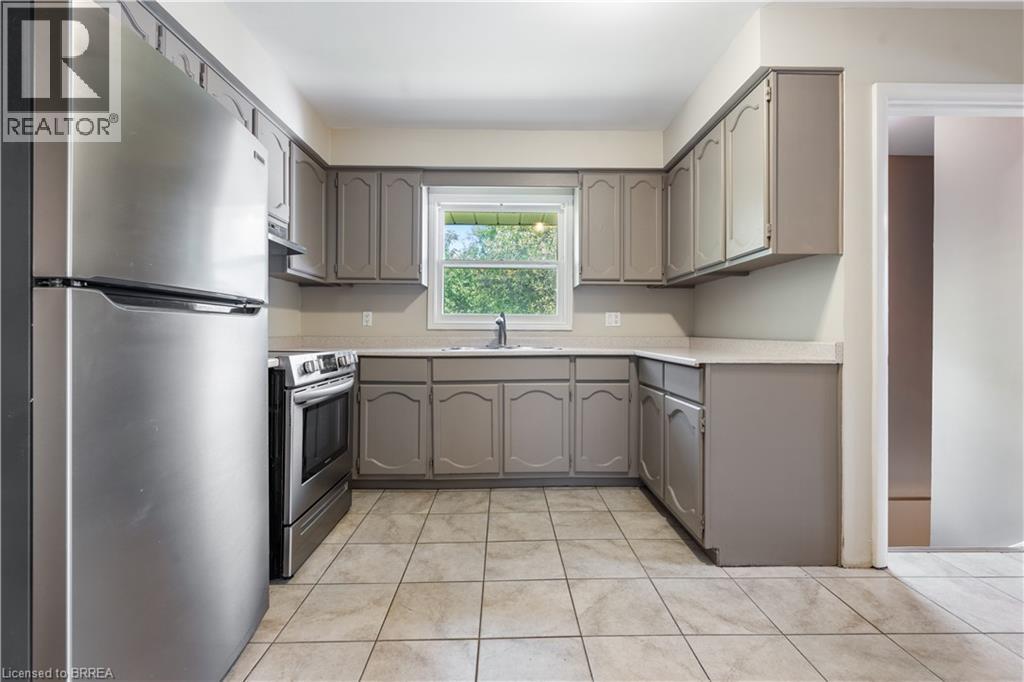 25 Wayne Drive Property Photo 16