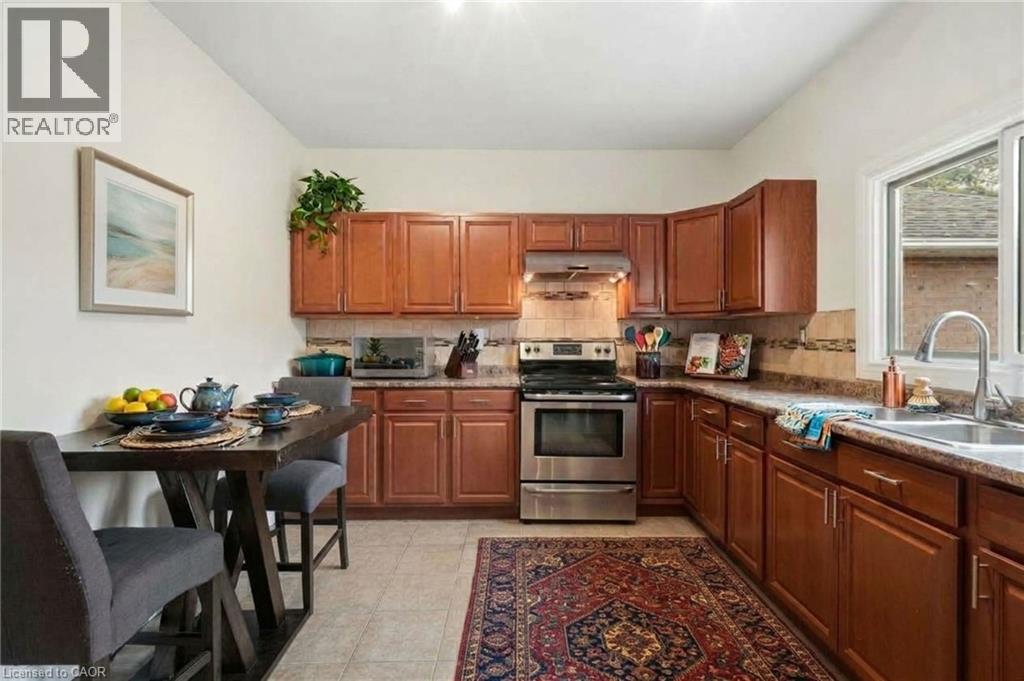 57 Tisdale Street N Property Photo 12