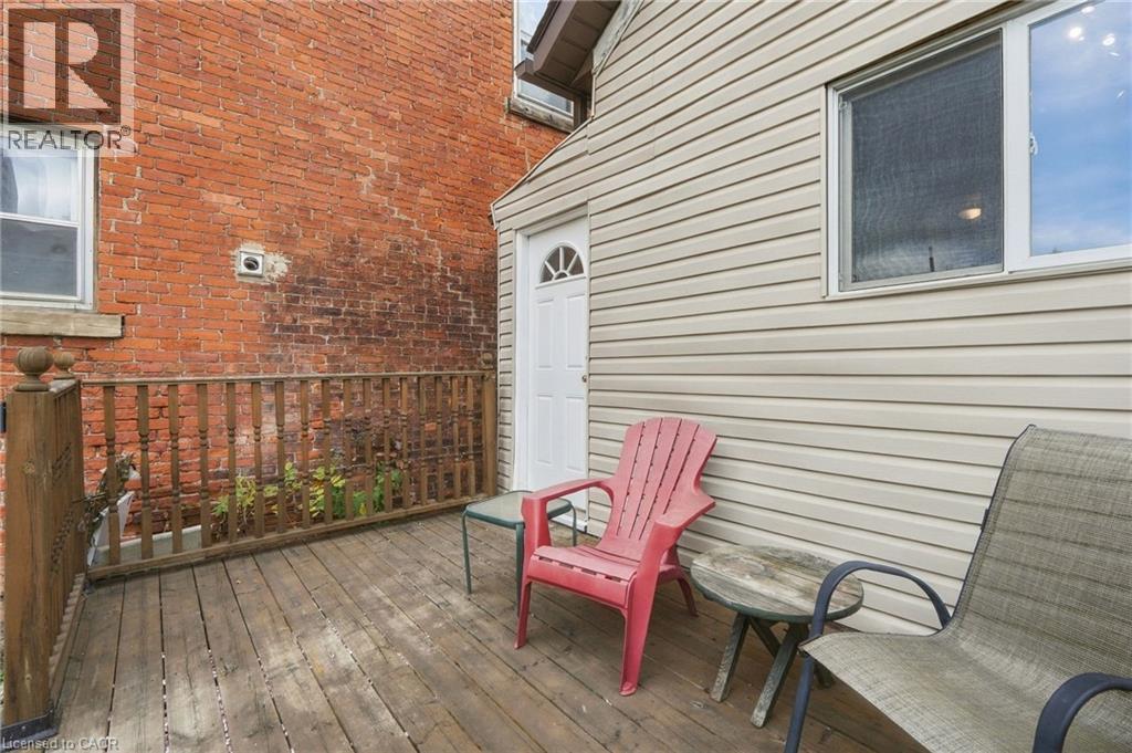 57 Tisdale Street N Property Photo 20