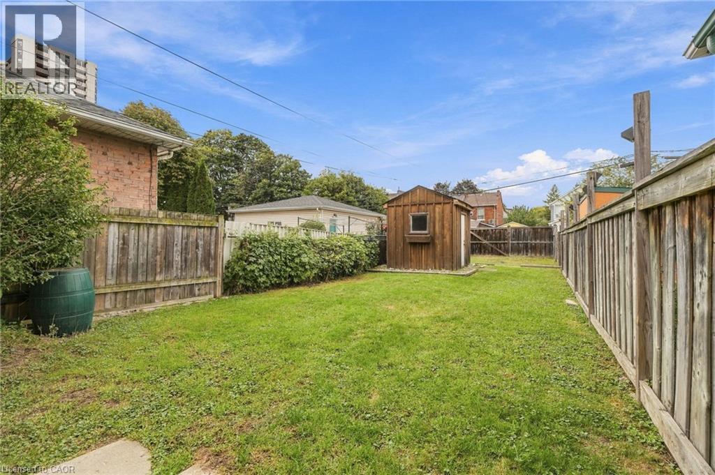 57 Tisdale Street N Property Photo 21