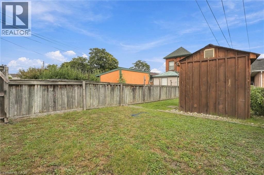 57 Tisdale Street N Property Photo 24