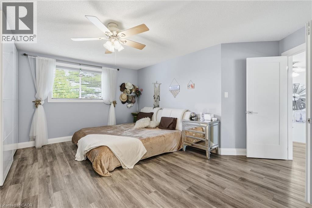 231 Parkside Drive Property Photo 17