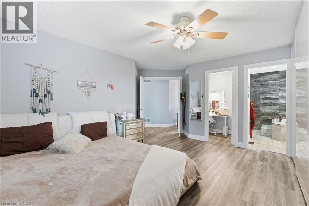 231 Parkside Drive Property Photo 19