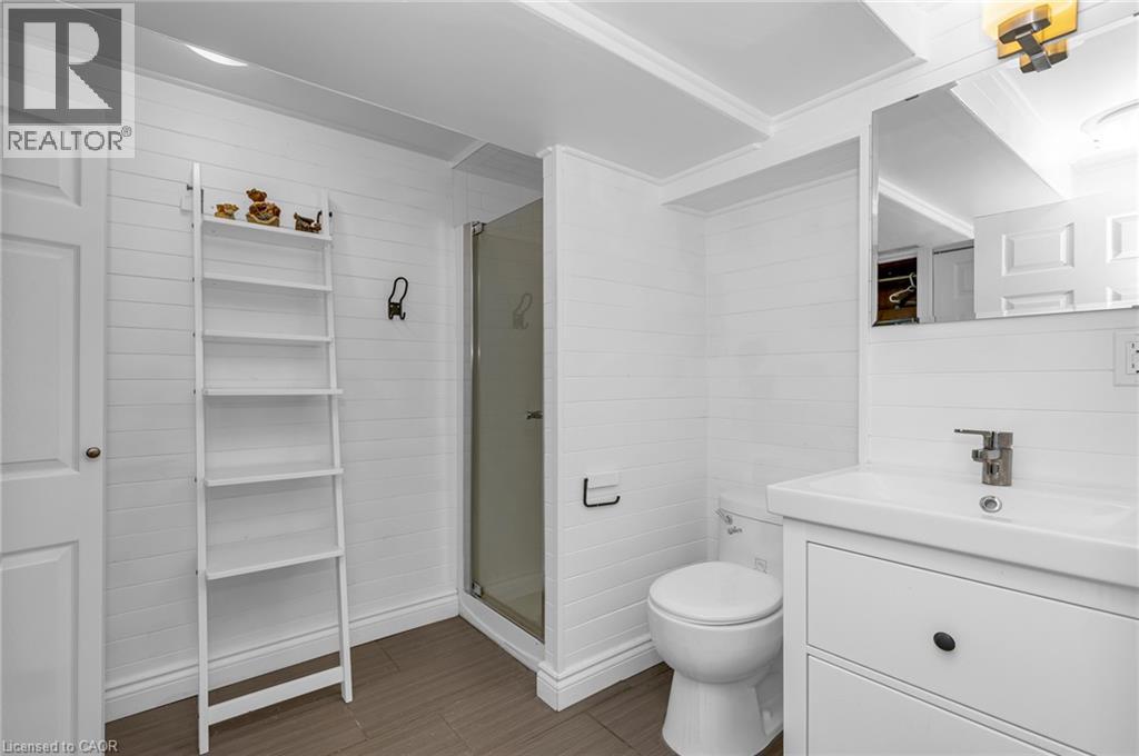 16 Glebe Court Property Photo 6