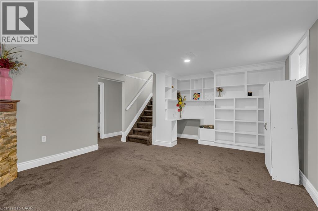 16 Glebe Court Property Photo 13