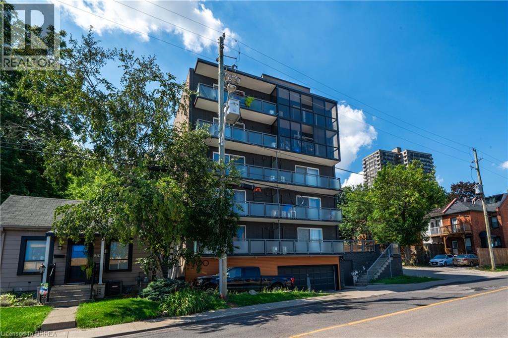 200 CHARLTON Avenue E Unit# 401 Property Photo 1