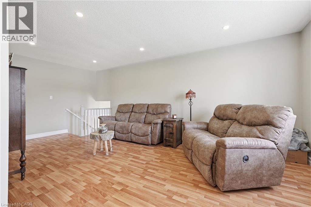24 Jordan Drive Property Photo 8