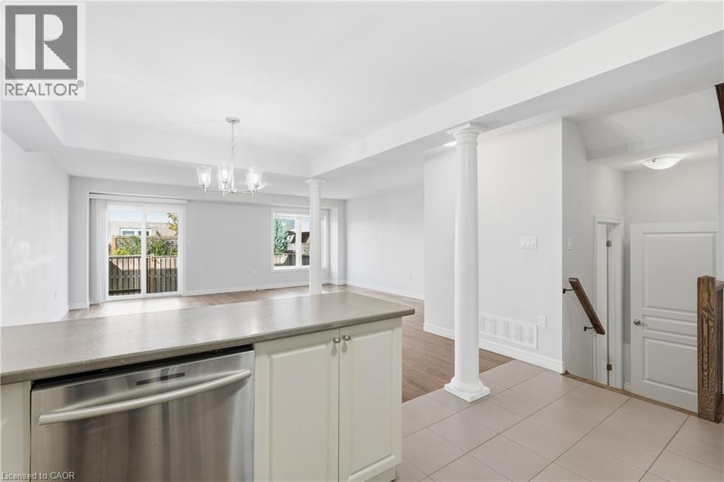 82 Charleswood Crescent Property Photo 11