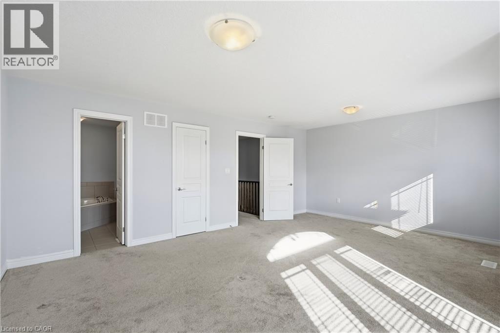82 Charleswood Crescent Property Photo 18