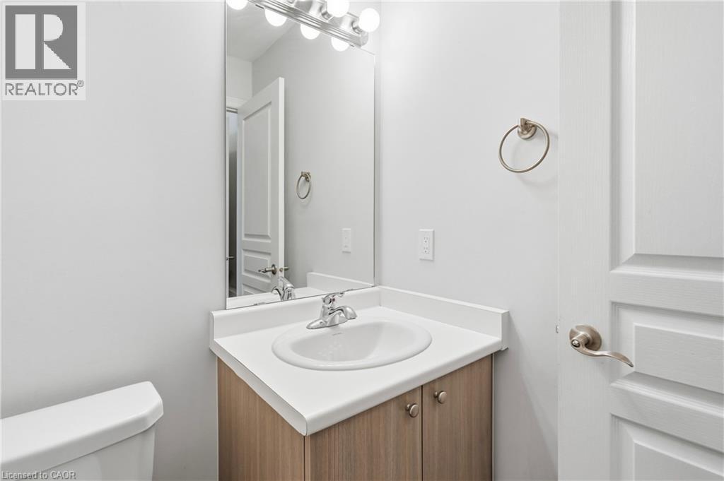 82 Charleswood Crescent Property Photo 28