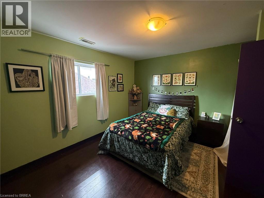 12 Bridgeport Road E Unit# 18 Property Photo 13