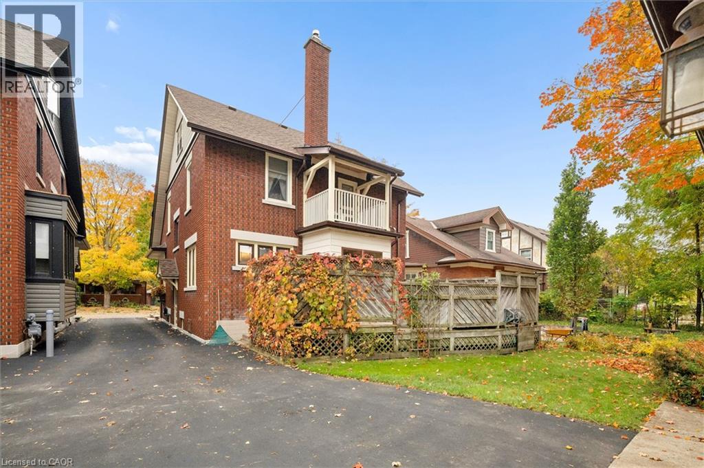 62 Heins Avenue Property Photo 33