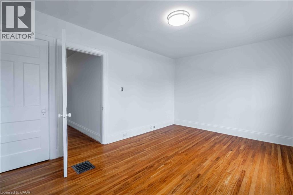58 St. Matthews Avenue Property Photo 15