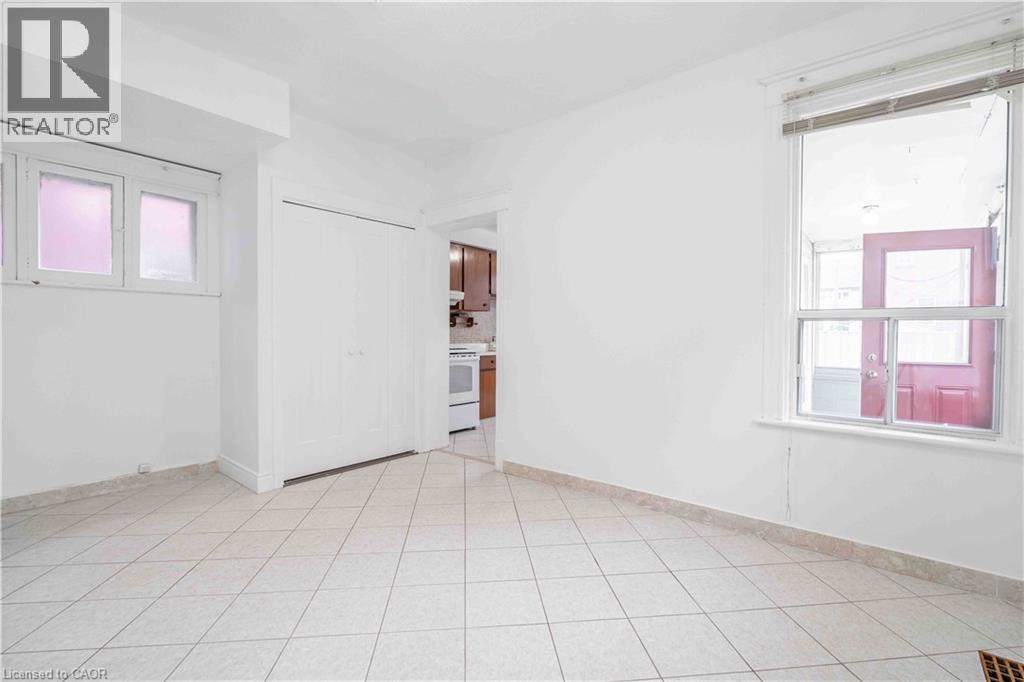 58 St. Matthews Avenue Property Photo 29