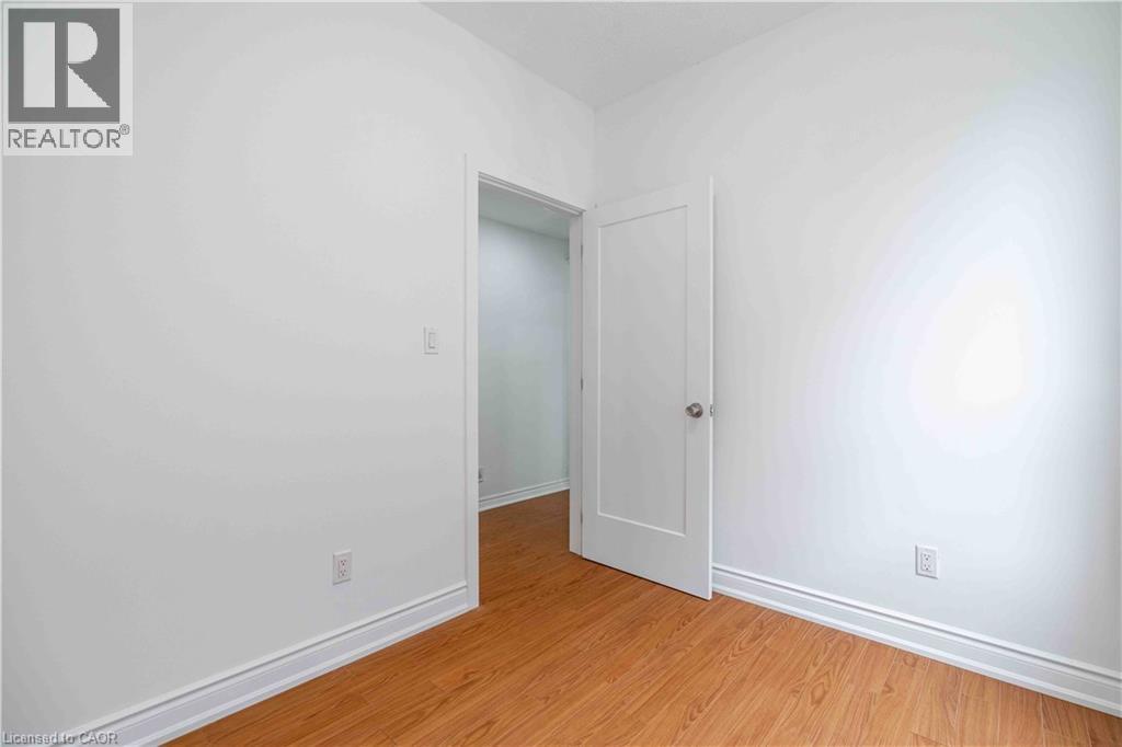 58 St. Matthews Avenue Property Photo 32