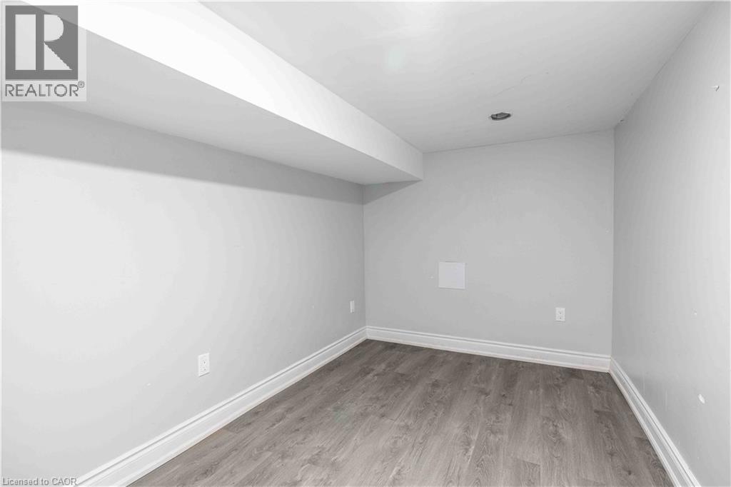 58 St. Matthews Avenue Property Photo 37