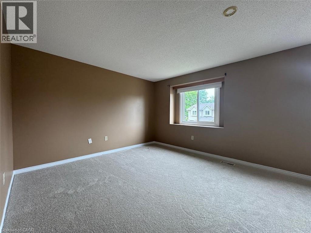 20 Paulander Drive Unit# 23 Property Photo 4