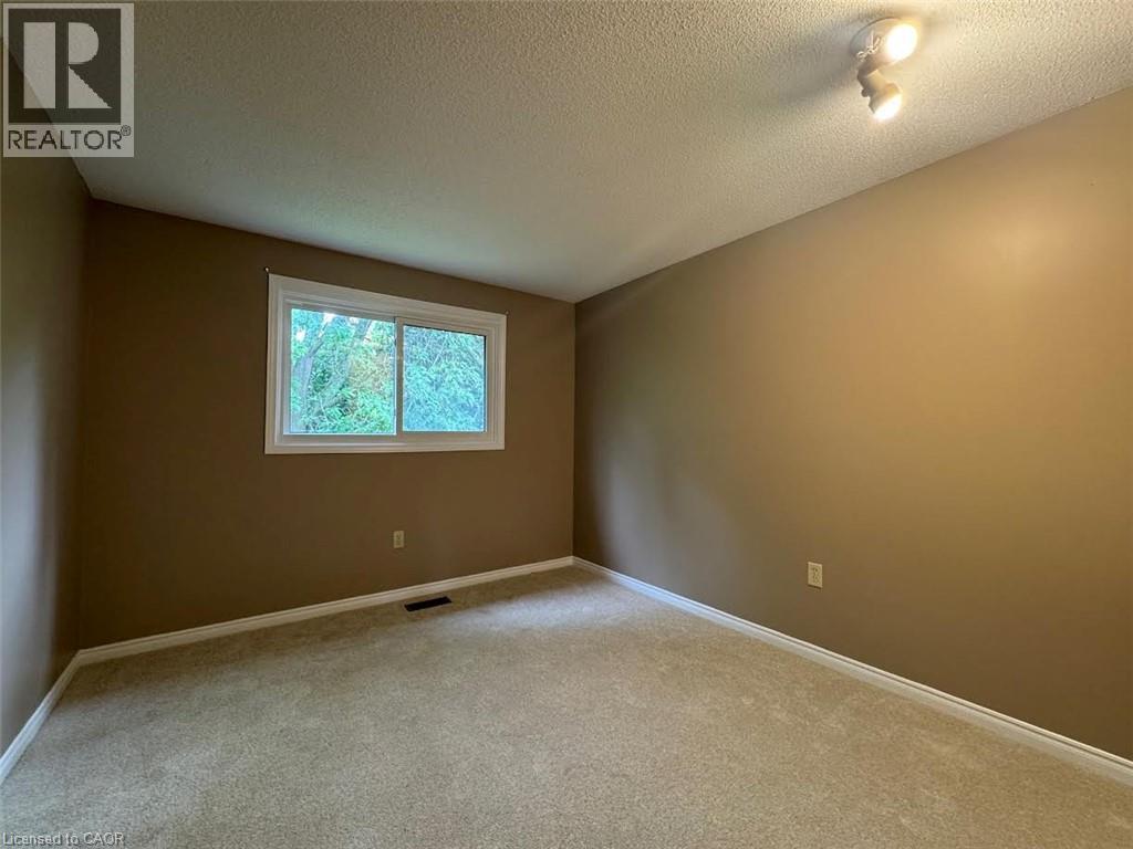 20 Paulander Drive Unit# 23 Property Photo 8
