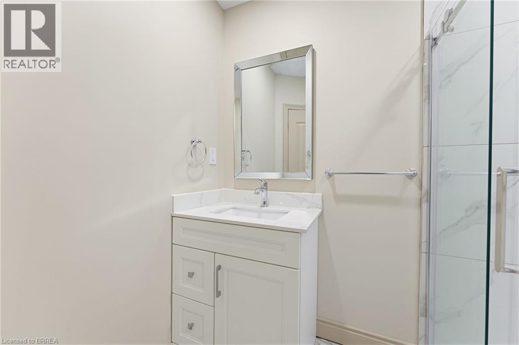 14 Bond Street Property Photo 10
