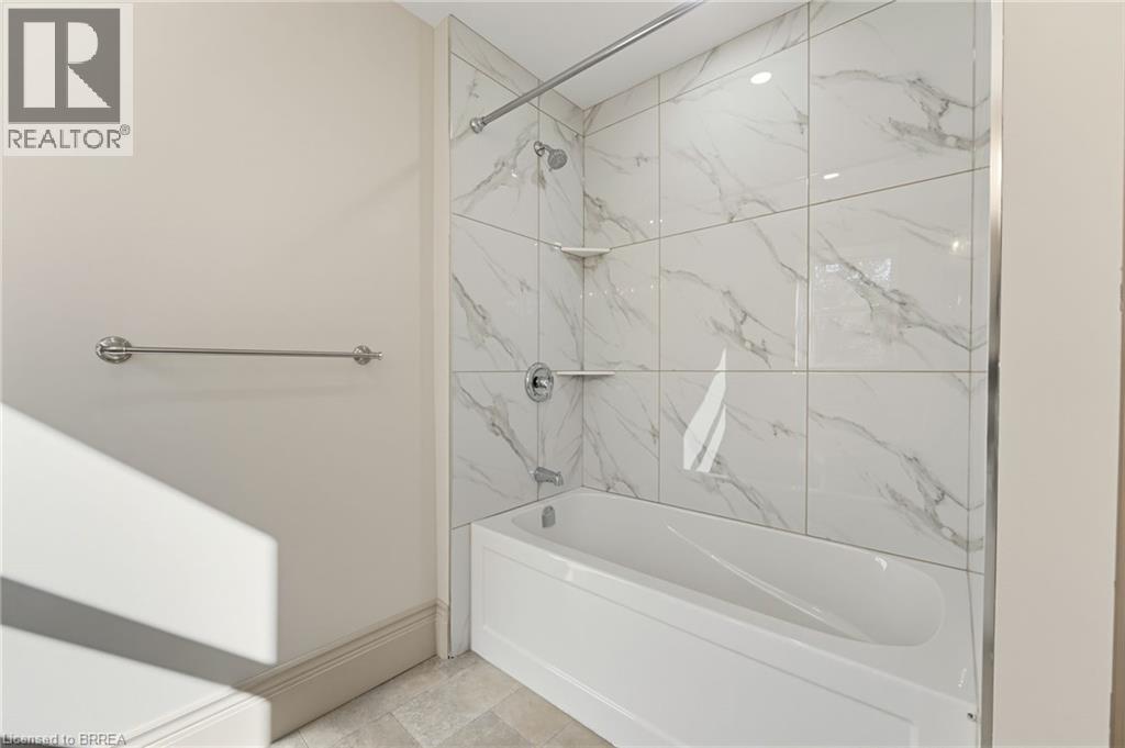 14 Bond Street Property Photo 18