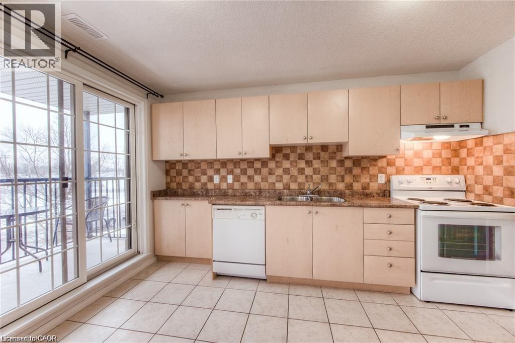 12 Holborn Drive Unit# A7 Property Photo 1