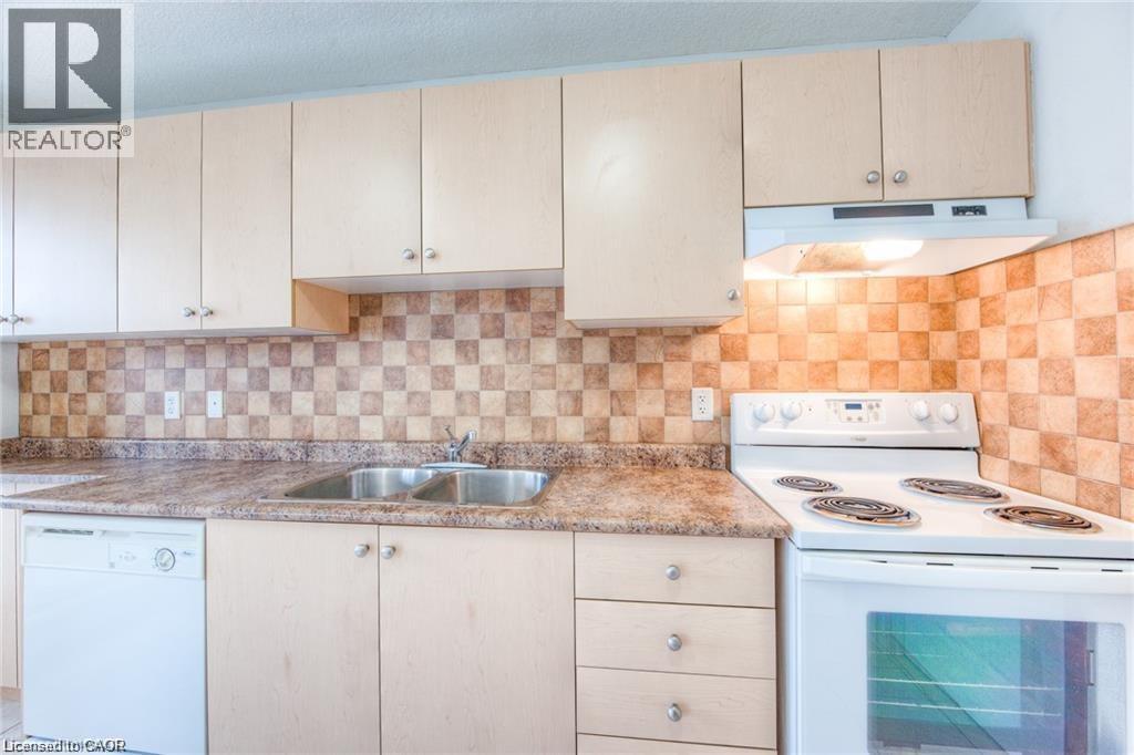 12 Holborn Drive Unit# A7 Property Photo 12