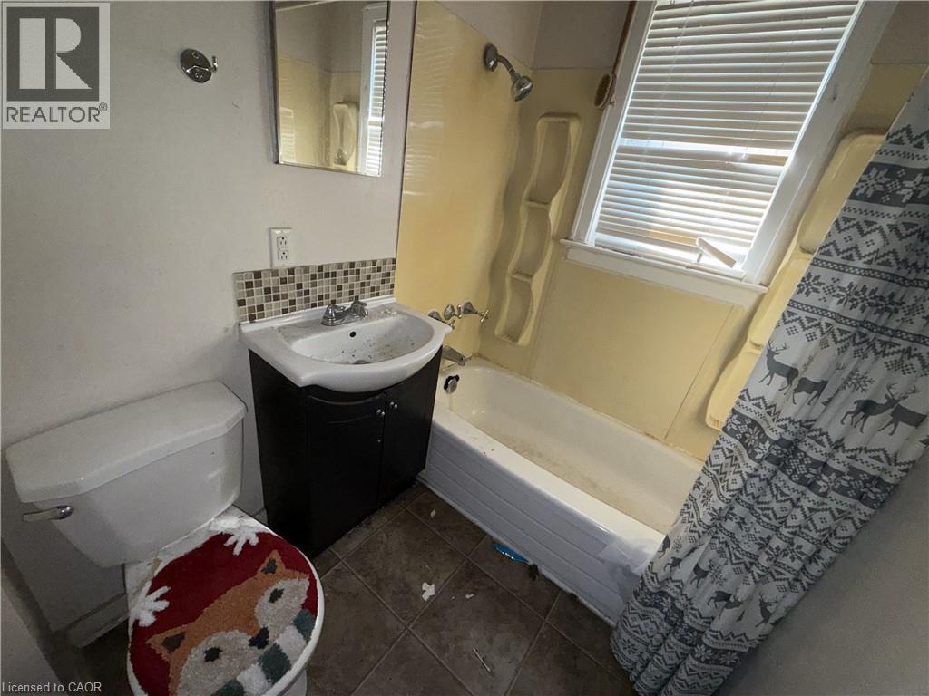 36 Wallace Terrace Property Photo 11