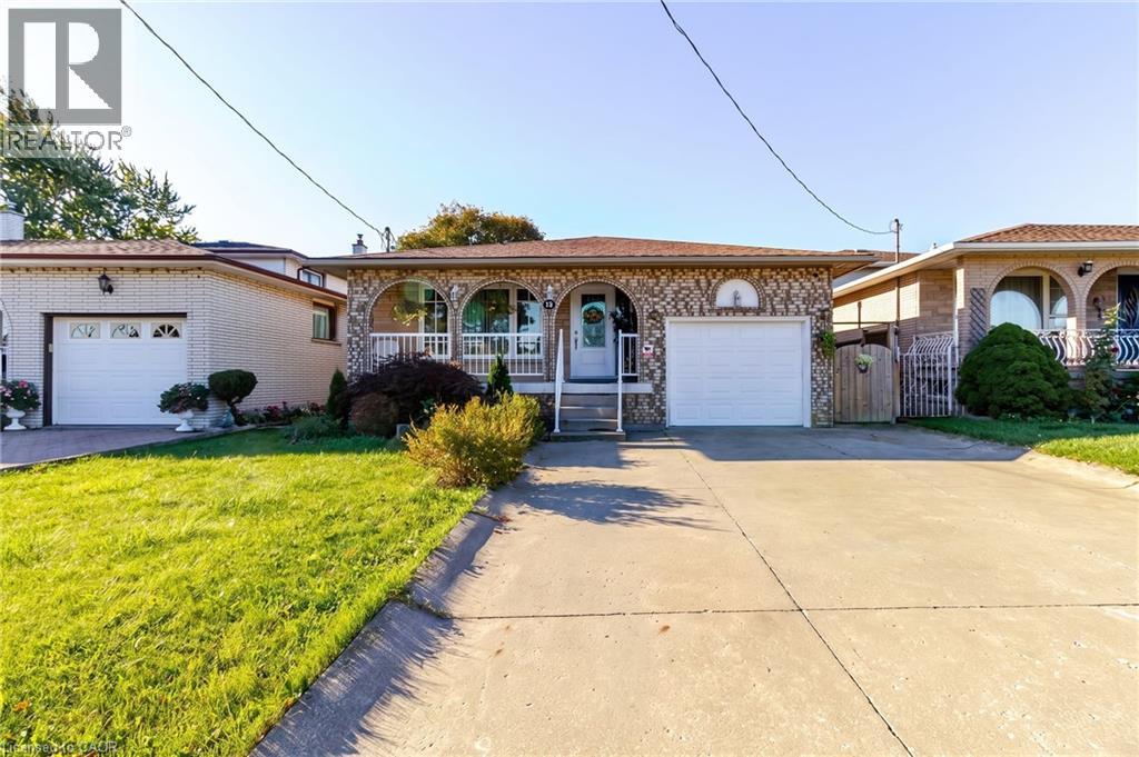 960 Stone Church Road E Unit# Lower Property Photo 1