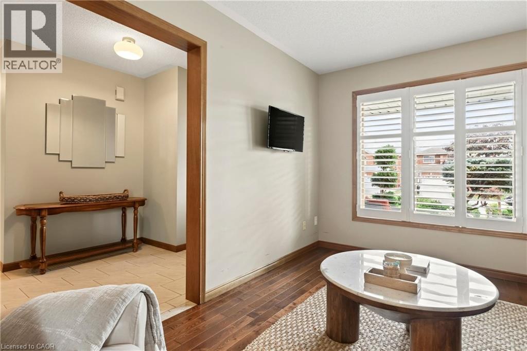 53 Bastille Street Property Photo 11