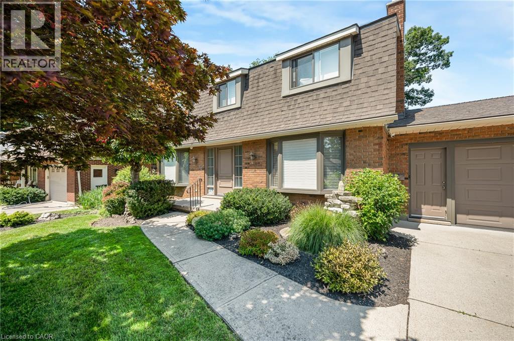 30 Westwood Crescent Property Photo 2