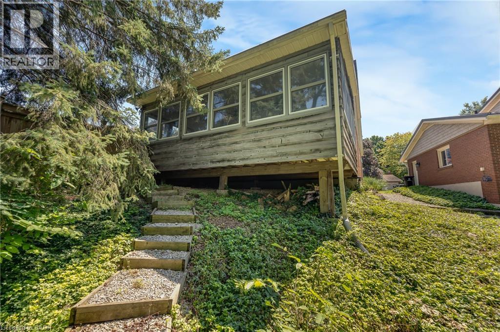 30 Westwood Crescent Property Photo 31
