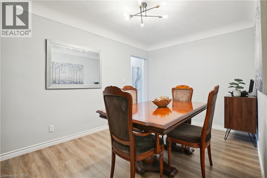 13 Beaucourt Place Unit# Upper Property Photo 21