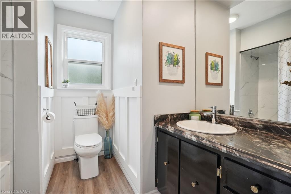 13 Beaucourt Place Unit# Upper Property Photo 25