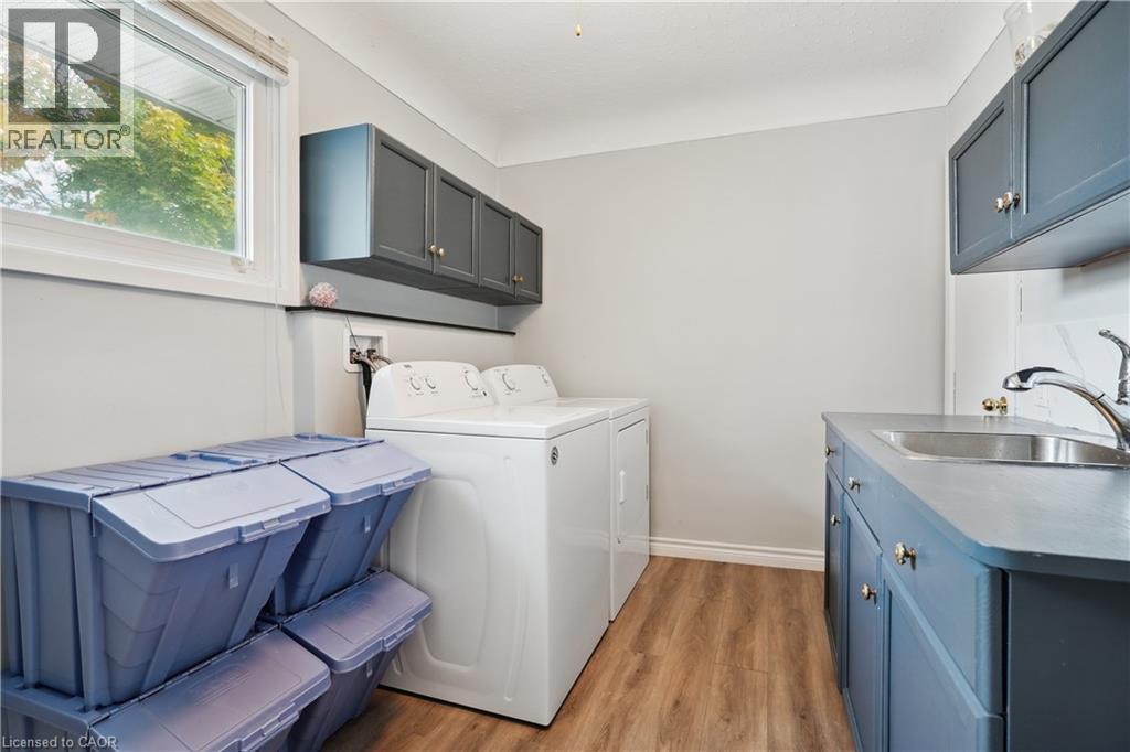 13 Beaucourt Place Unit# Upper Property Photo 27