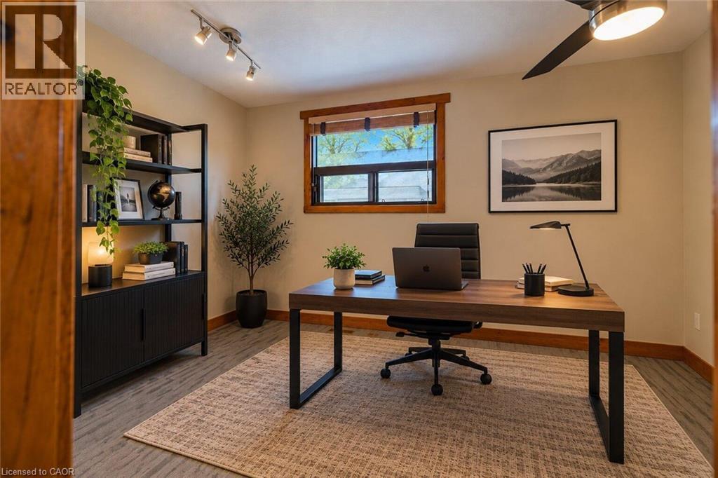 28 Shadyside Avenue Property Photo 19
