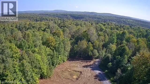 3275 Musclow-greenview Road Property Photo 2