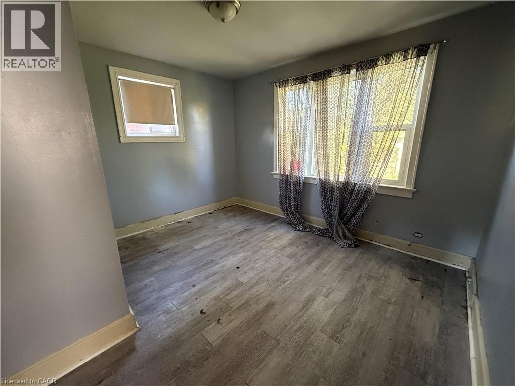 36 Wallace Terrace Property Photo 6