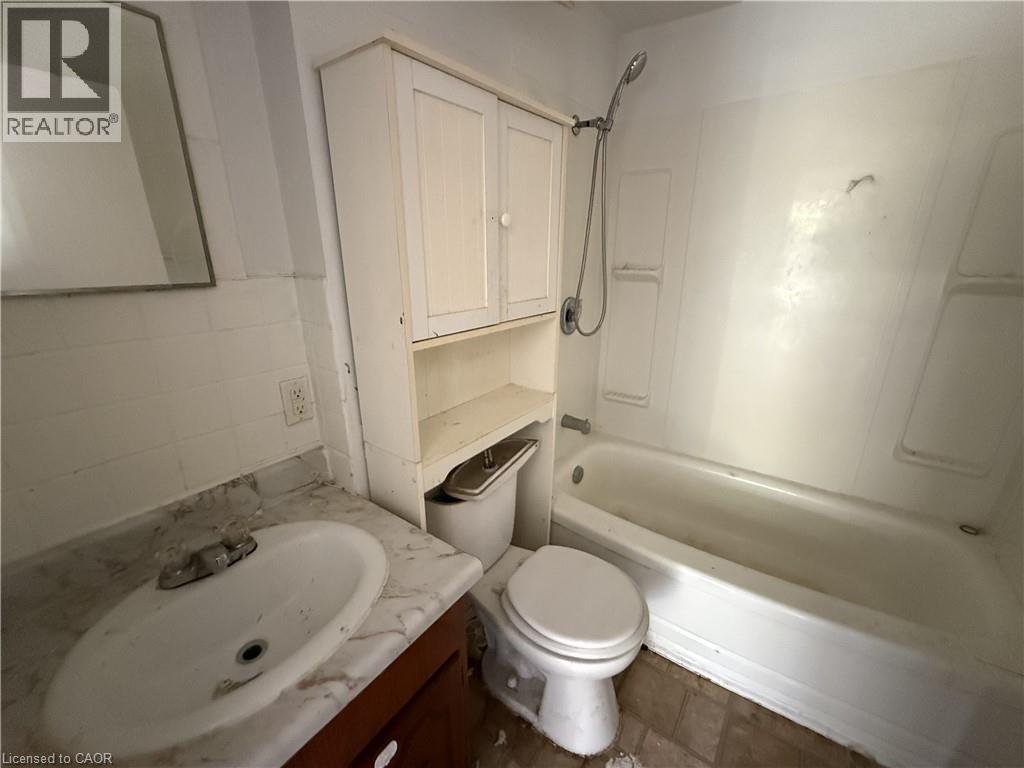36 Wallace Terrace Property Photo 7